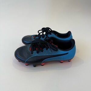Puma Kids Black and Blue Soccer Shoes